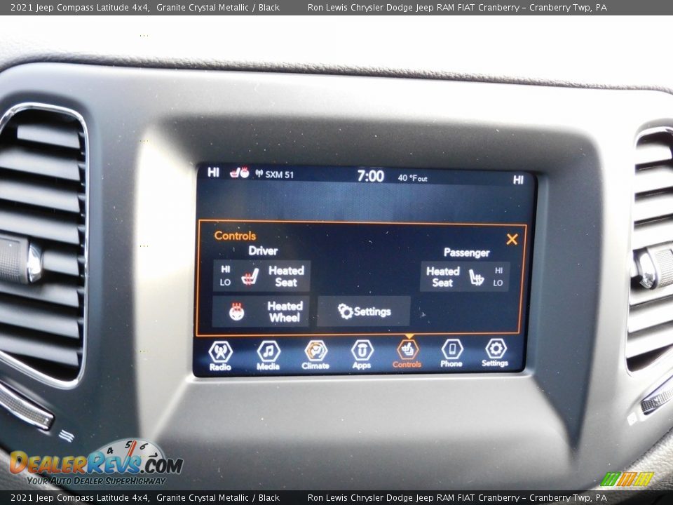 Controls of 2021 Jeep Compass Latitude 4x4 Photo #16