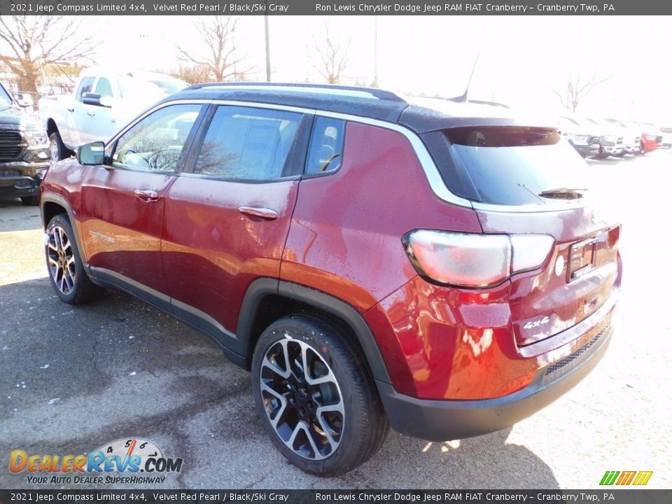 2021 Jeep Compass Limited 4x4 Velvet Red Pearl / Black/Ski Gray Photo #8