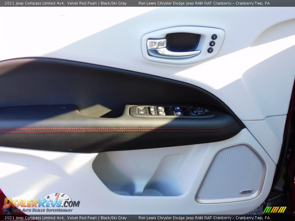 2021 Jeep Compass Limited 4x4 Velvet Red Pearl / Black/Ski Gray Photo #14