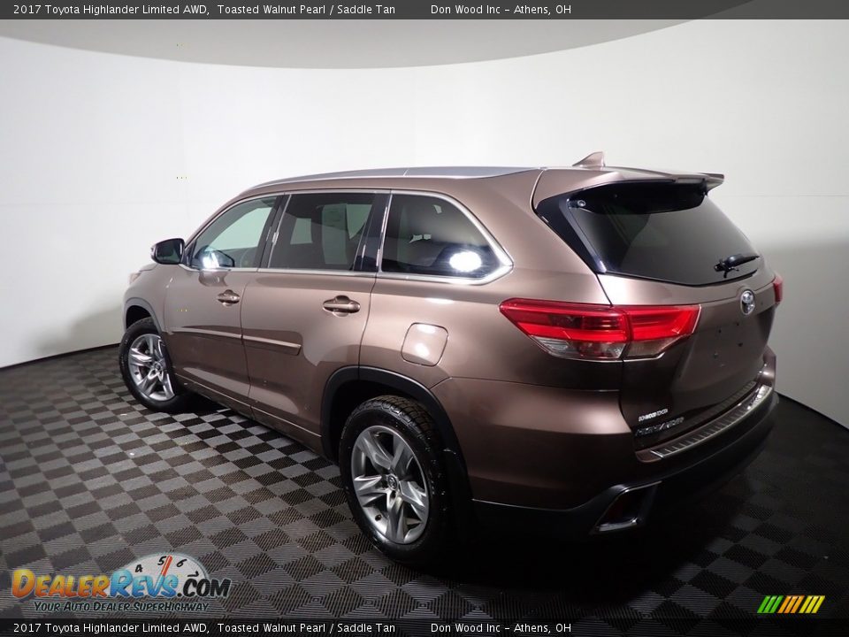 2017 Toyota Highlander Limited AWD Toasted Walnut Pearl / Saddle Tan Photo #10