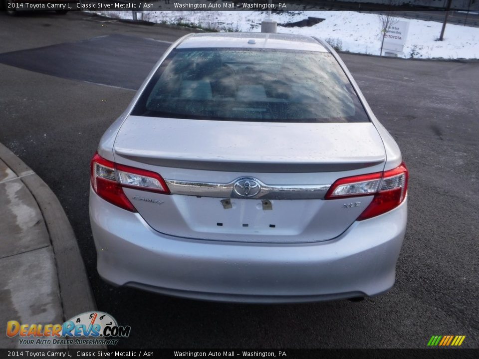 2014 Toyota Camry L Classic Silver Metallic / Ash Photo #16