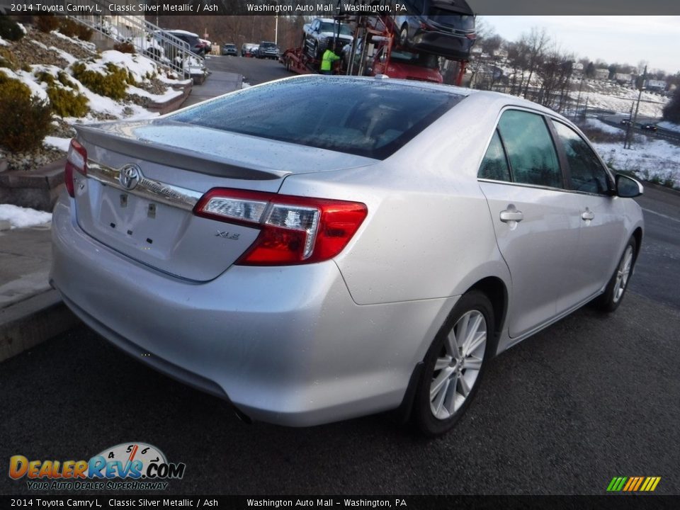 2014 Toyota Camry L Classic Silver Metallic / Ash Photo #17