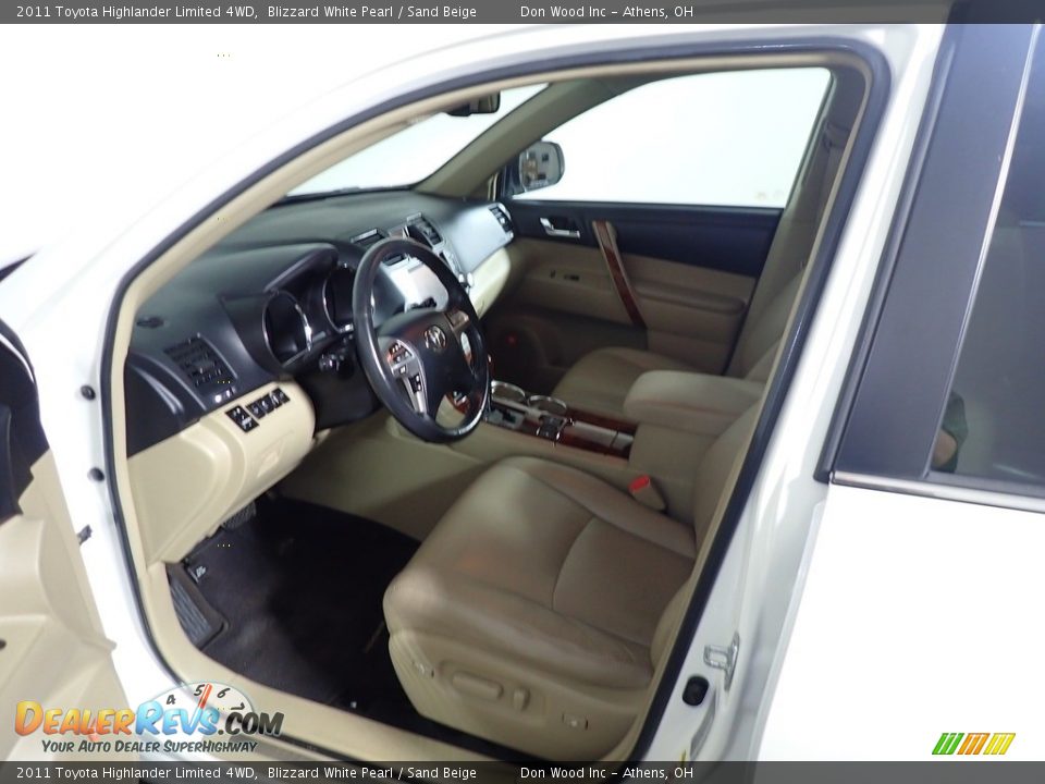 2011 Toyota Highlander Limited 4WD Blizzard White Pearl / Sand Beige Photo #22