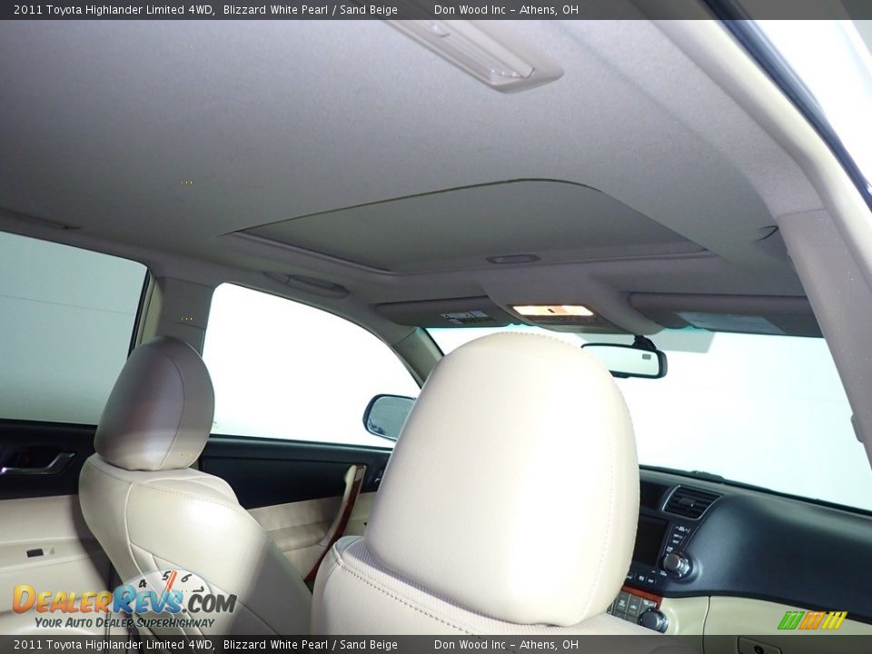 2011 Toyota Highlander Limited 4WD Blizzard White Pearl / Sand Beige Photo #25