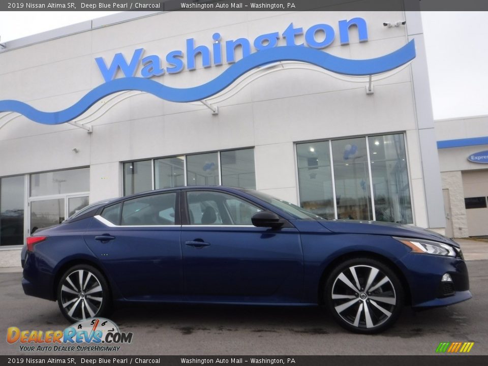 2019 Nissan Altima SR Deep Blue Pearl / Charcoal Photo #2