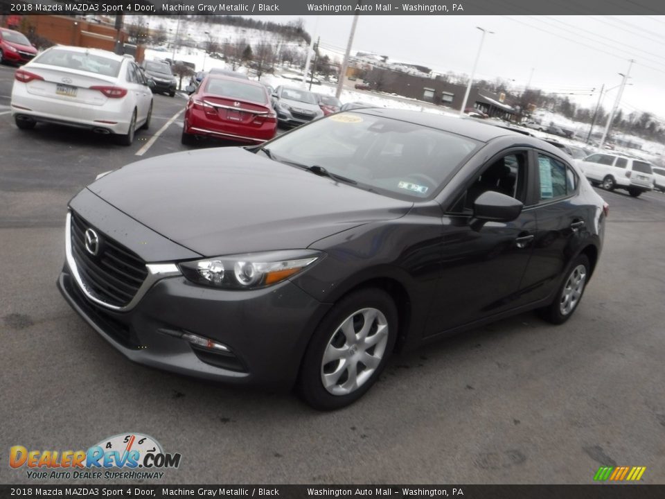 2018 Mazda MAZDA3 Sport 4 Door Machine Gray Metallic / Black Photo #5