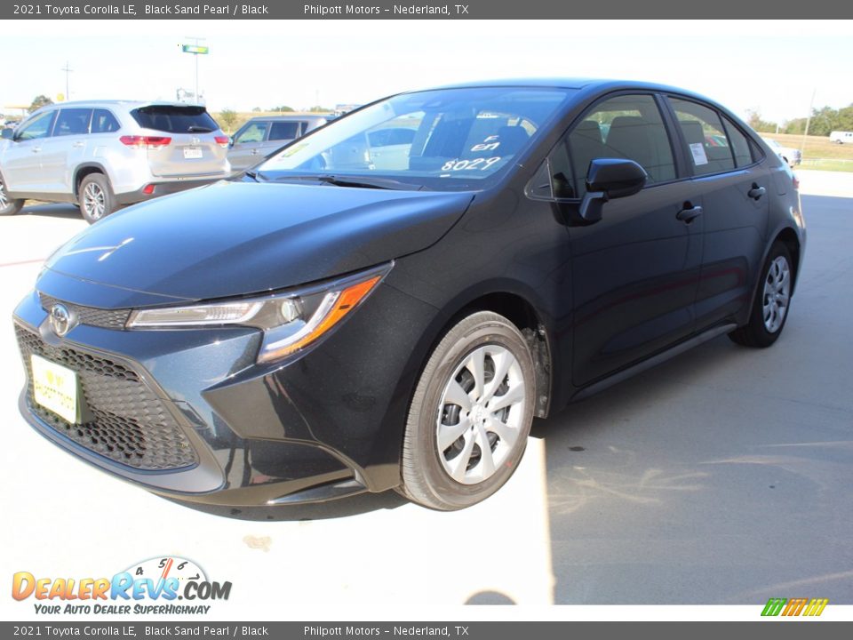2021 Toyota Corolla LE Black Sand Pearl / Black Photo #4