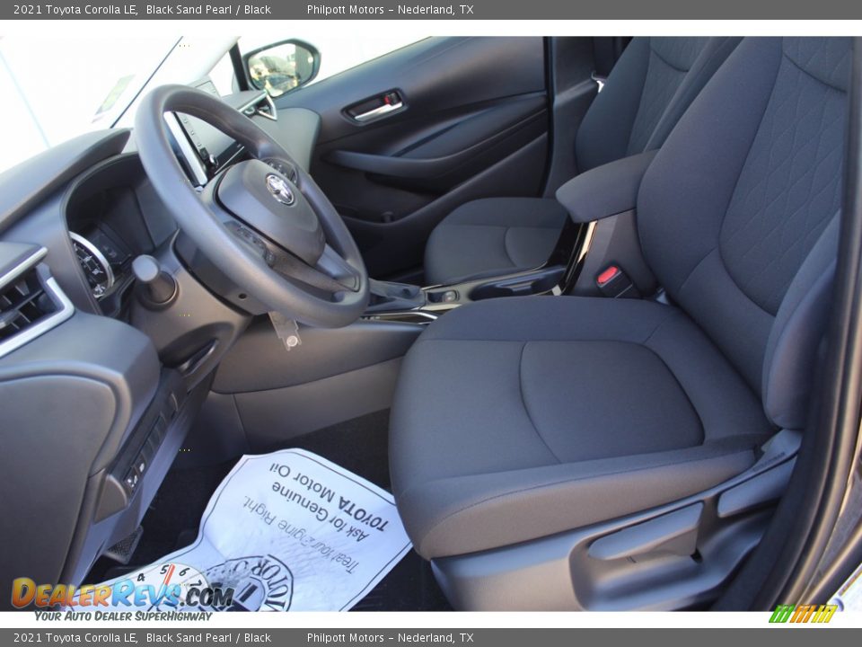 2021 Toyota Corolla LE Black Sand Pearl / Black Photo #9