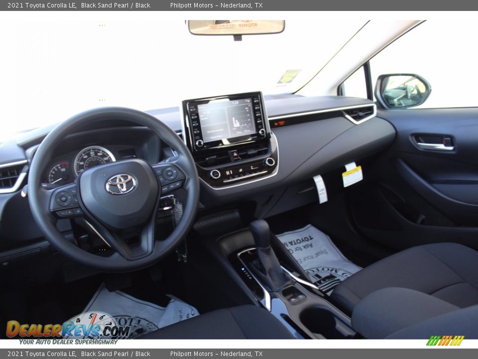 2021 Toyota Corolla LE Black Sand Pearl / Black Photo #19