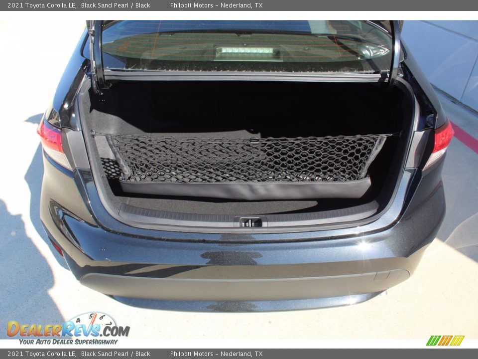 2021 Toyota Corolla LE Black Sand Pearl / Black Photo #21