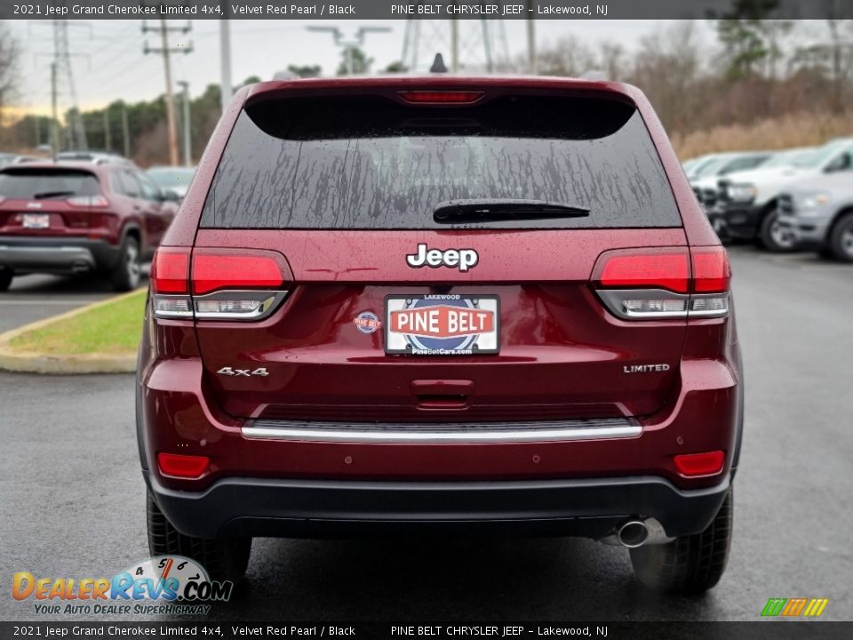 2021 Jeep Grand Cherokee Limited 4x4 Velvet Red Pearl / Black Photo #7