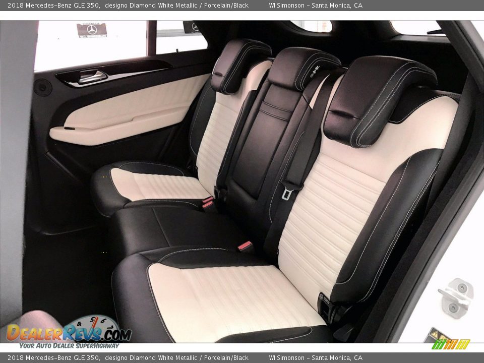 Rear Seat of 2018 Mercedes-Benz GLE 350 Photo #20