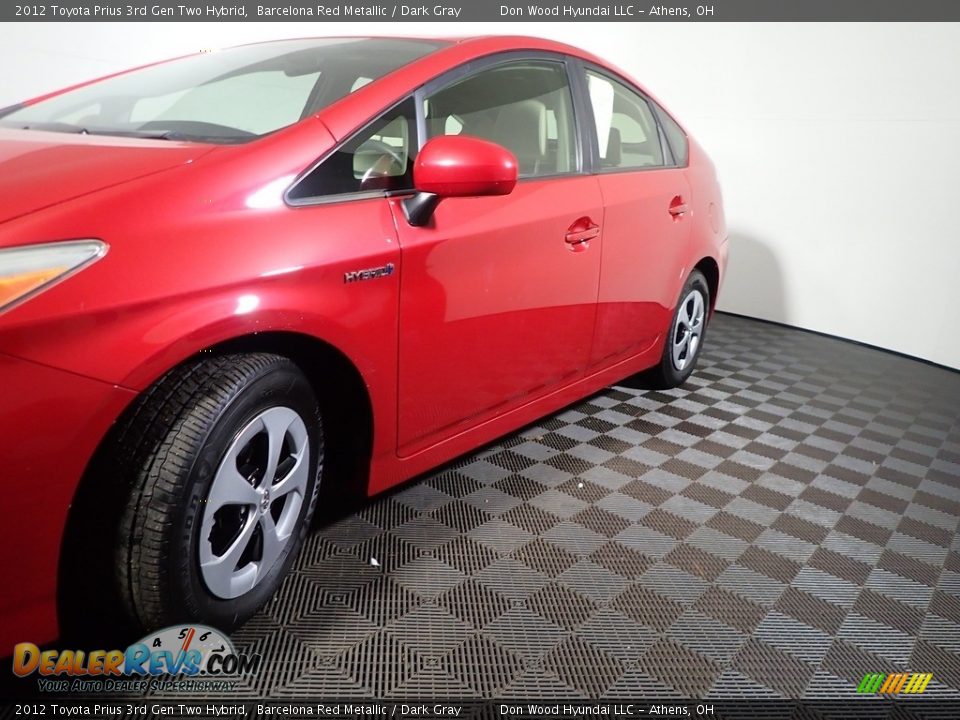2012 Toyota Prius 3rd Gen Two Hybrid Barcelona Red Metallic / Dark Gray Photo #9