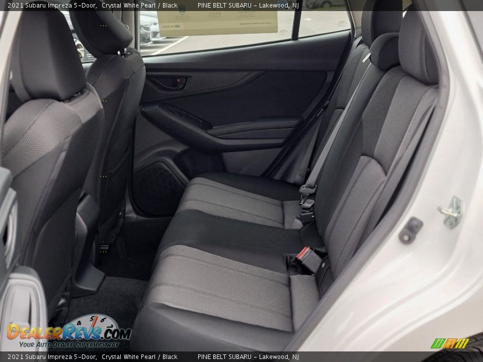 2021 Subaru Impreza 5-Door Crystal White Pearl / Black Photo #9