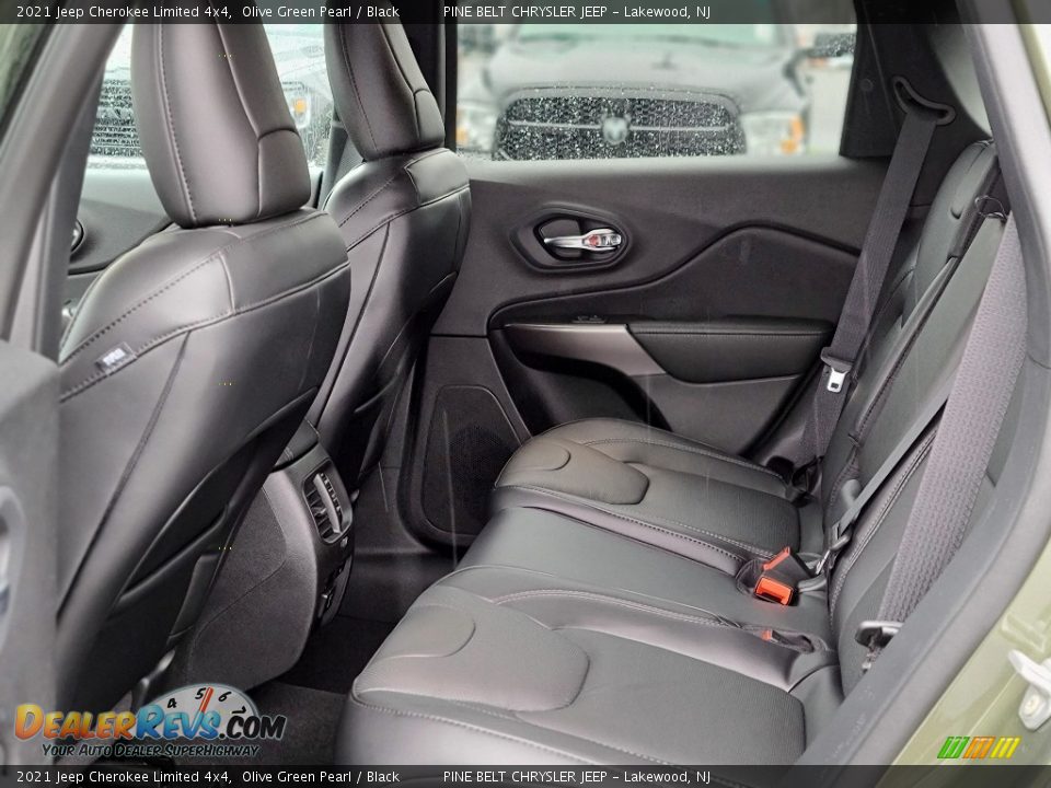 2021 Jeep Cherokee Limited 4x4 Olive Green Pearl / Black Photo #9