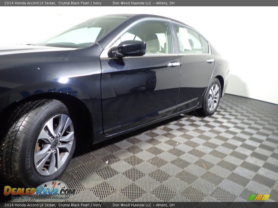 2014 Honda Accord LX Sedan Crystal Black Pearl / Ivory Photo #7