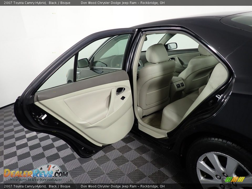 2007 Toyota Camry Hybrid Black / Bisque Photo #34