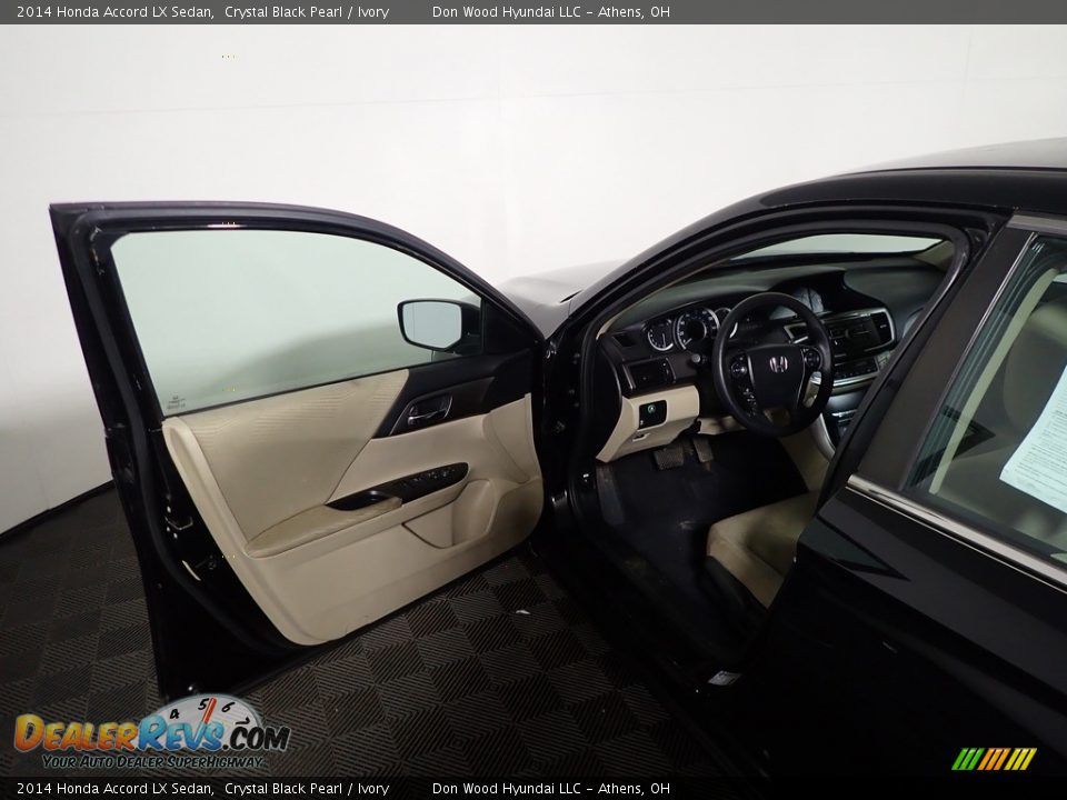 2014 Honda Accord LX Sedan Crystal Black Pearl / Ivory Photo #17