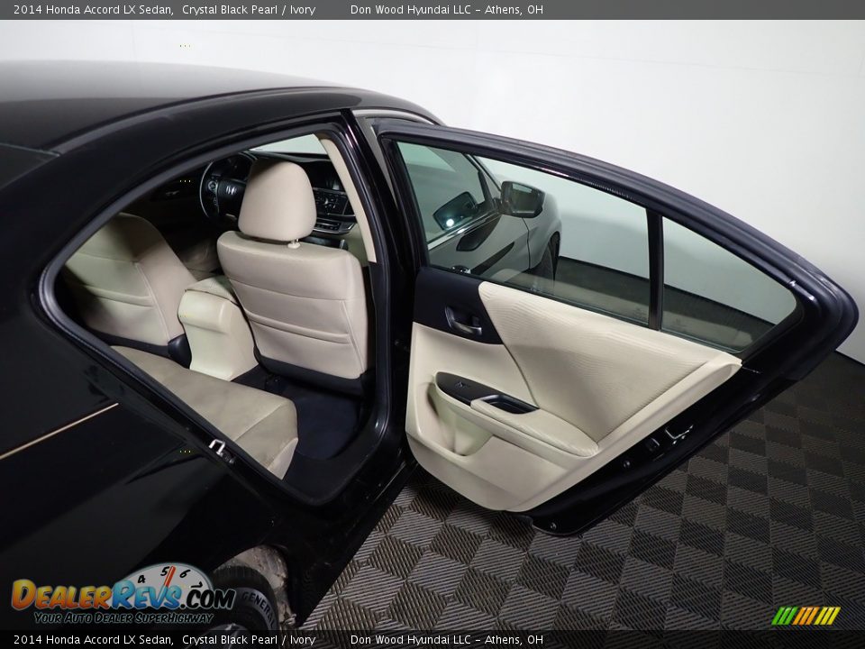 2014 Honda Accord LX Sedan Crystal Black Pearl / Ivory Photo #32
