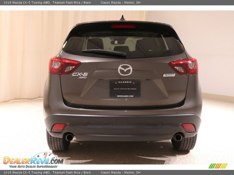 2016 Mazda CX-5 Touring AWD Titanium Flash Mica / Black Photo #17