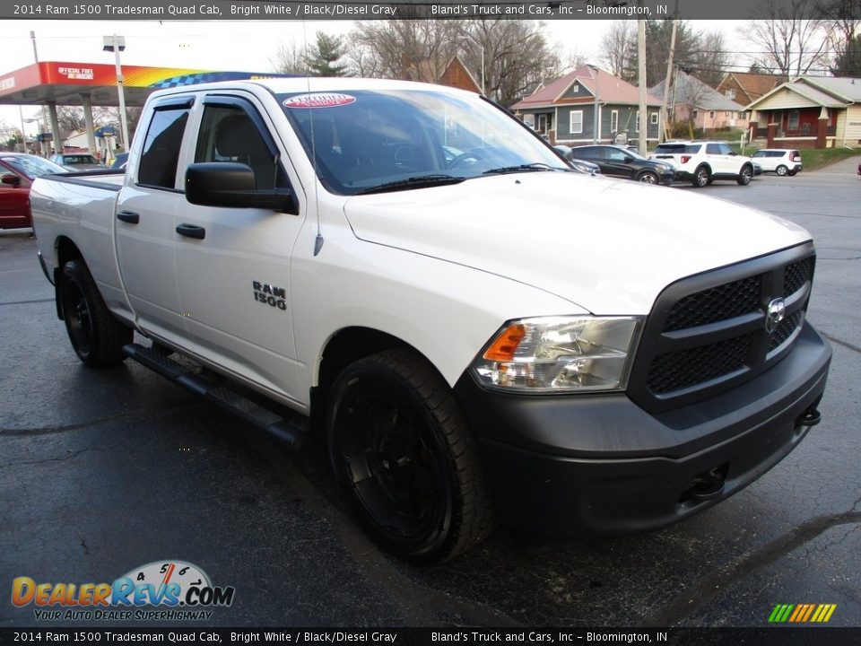 2014 Ram 1500 Tradesman Quad Cab Bright White / Black/Diesel Gray Photo #5