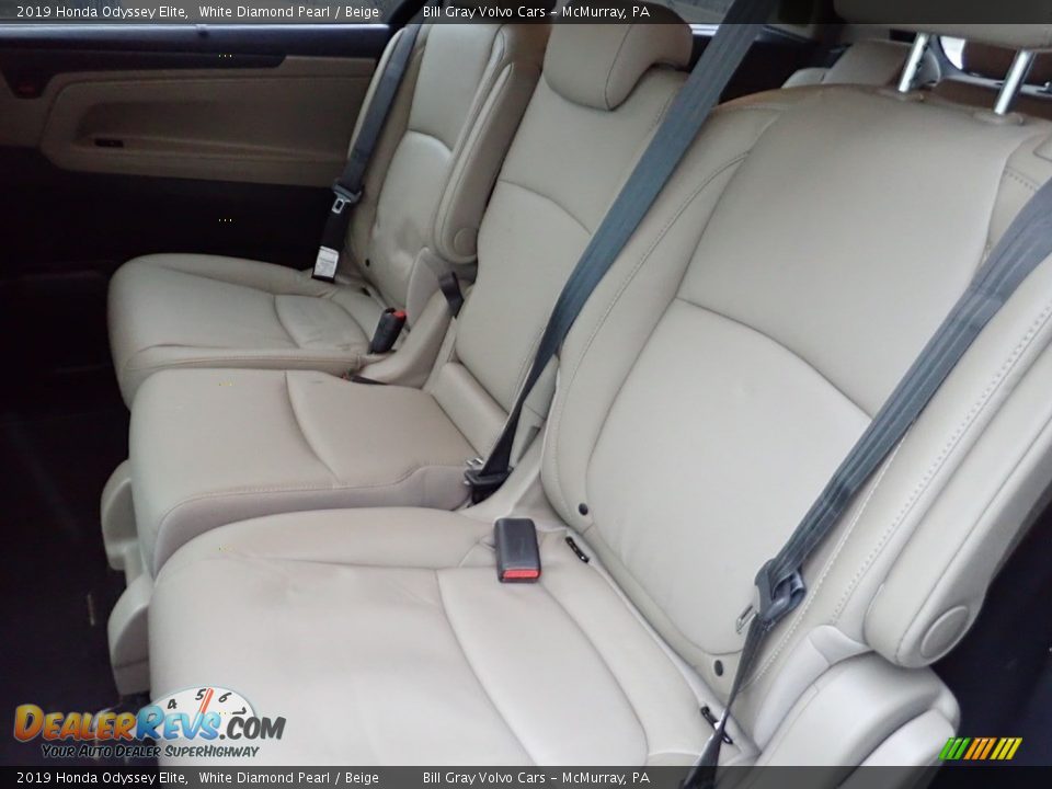 2019 Honda Odyssey Elite White Diamond Pearl / Beige Photo #17