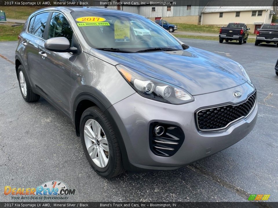 2017 Kia Sportage LX AWD Mineral Silver / Black Photo #4