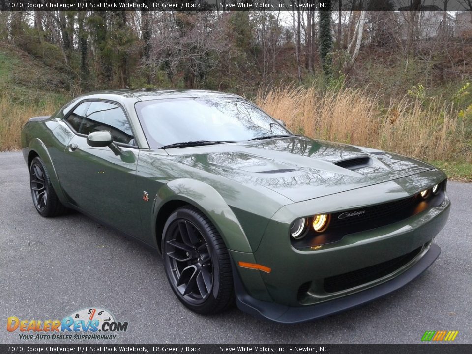 Front 3/4 View of 2020 Dodge Challenger R/T Scat Pack Widebody Photo #5