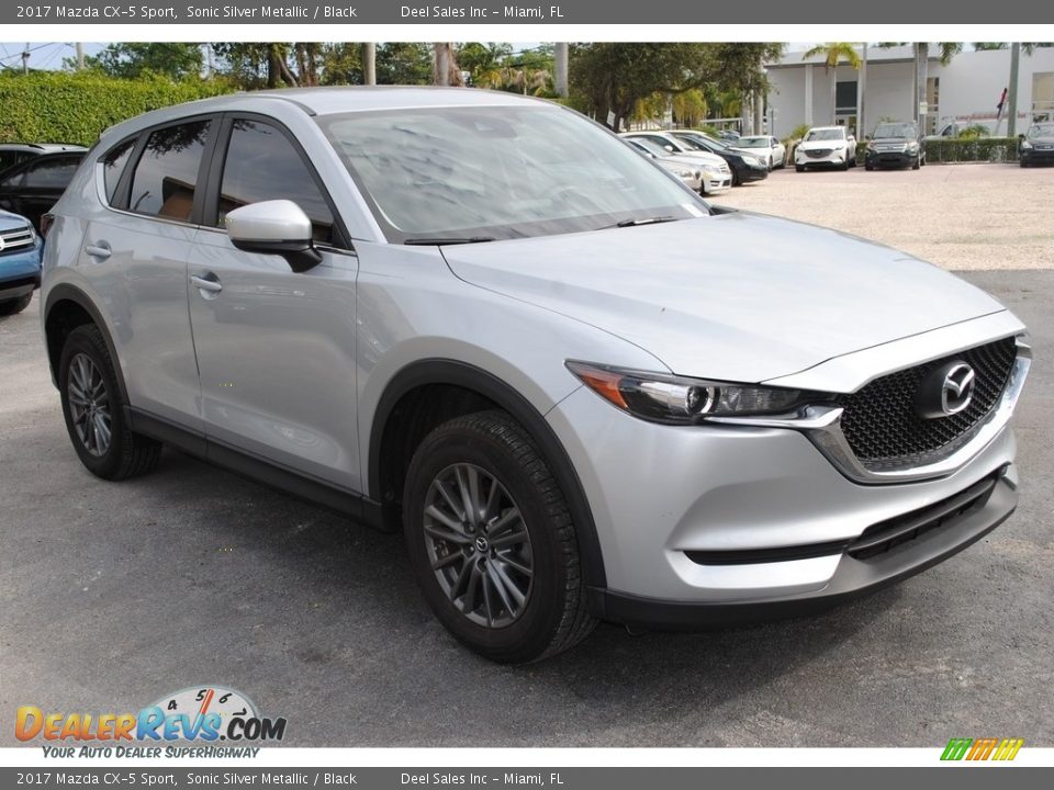 Front 3/4 View of 2017 Mazda CX-5 Sport Photo #2