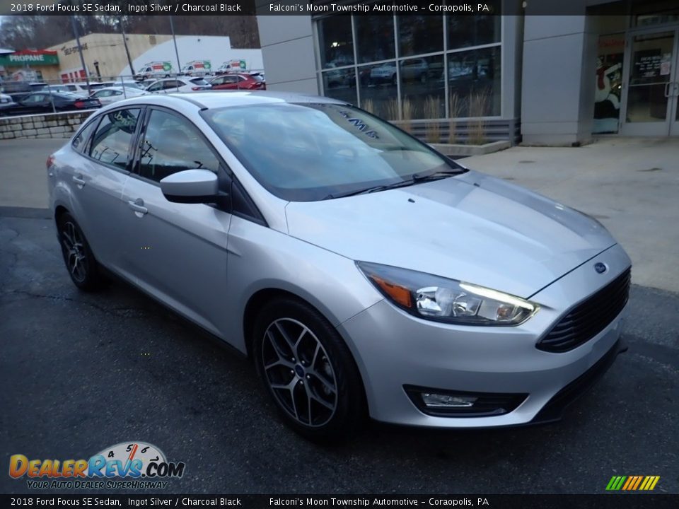 2018 Ford Focus SE Sedan Ingot Silver / Charcoal Black Photo #9