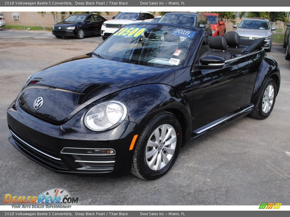 Deep Black Pearl 2018 Volkswagen Beetle S Convertible Photo #4