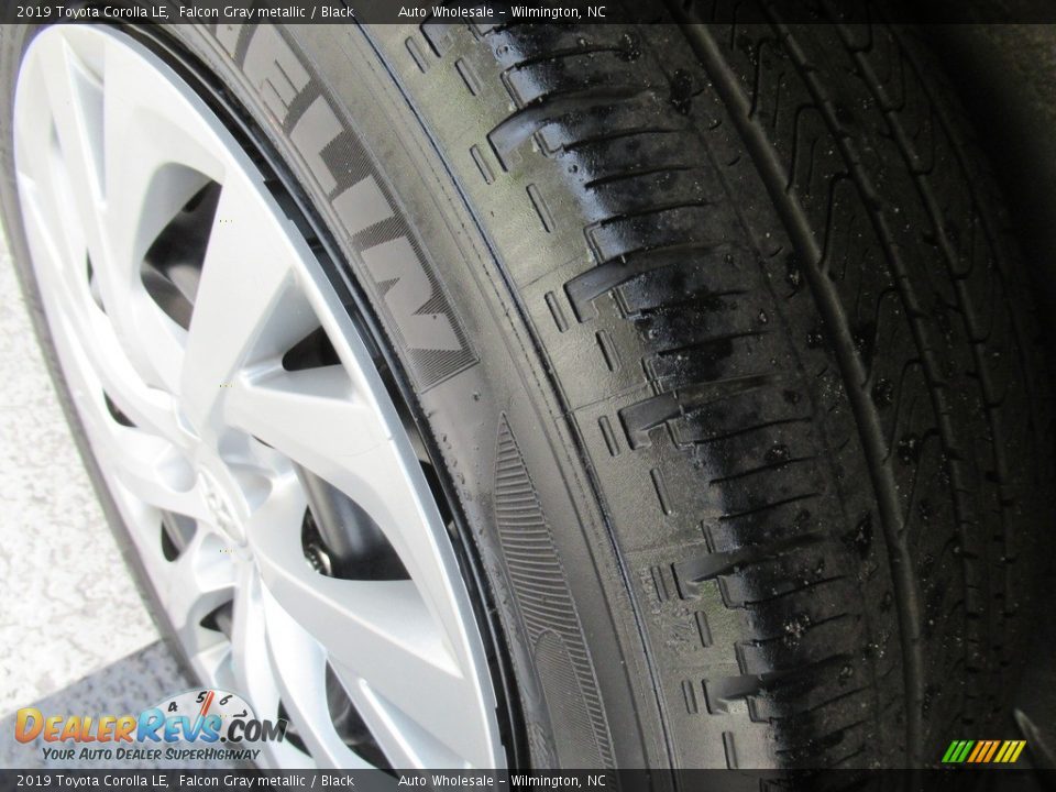 2019 Toyota Corolla LE Falcon Gray metallic / Black Photo #8