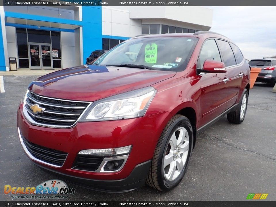 2017 Chevrolet Traverse LT AWD Siren Red Tintcoat / Ebony Photo #2