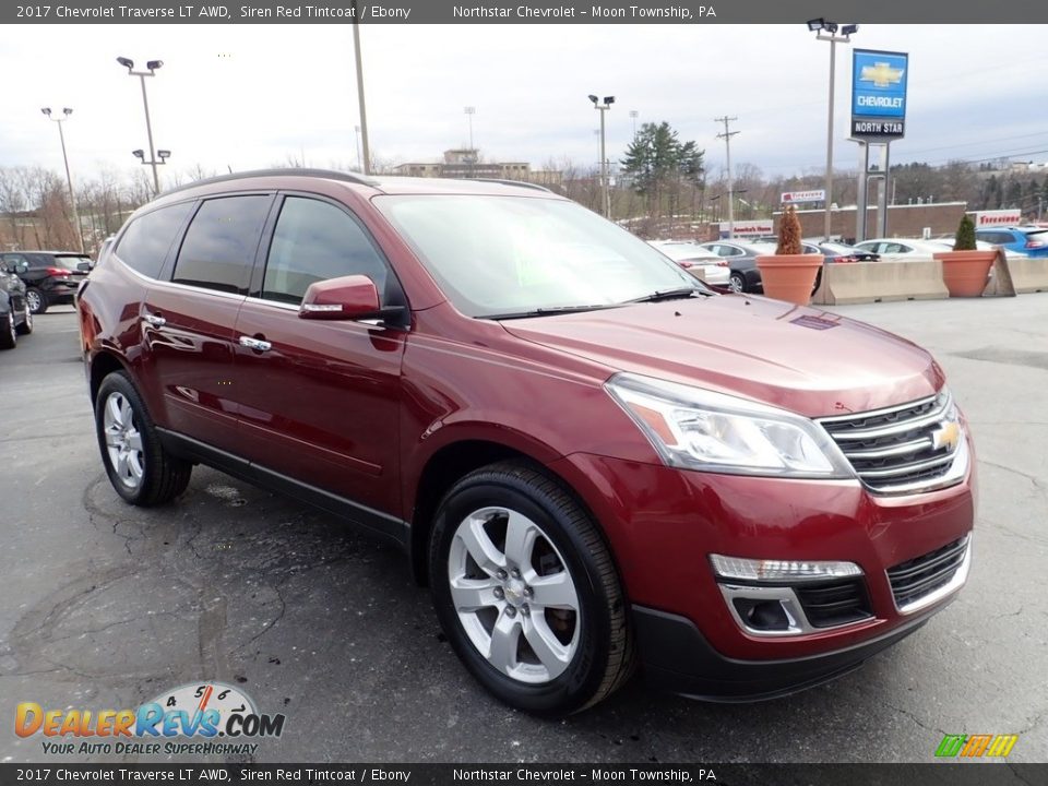 2017 Chevrolet Traverse LT AWD Siren Red Tintcoat / Ebony Photo #11