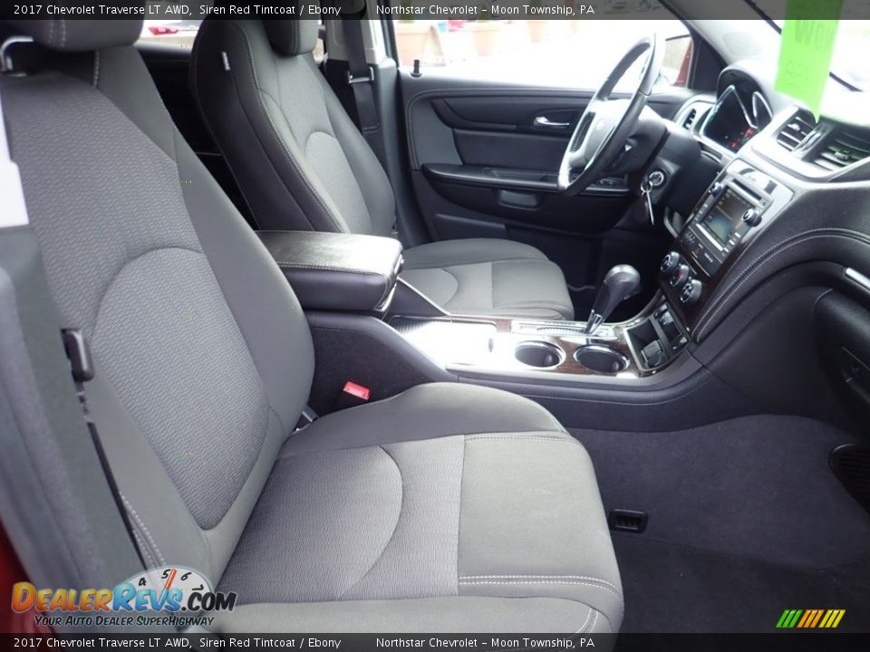 2017 Chevrolet Traverse LT AWD Siren Red Tintcoat / Ebony Photo #15