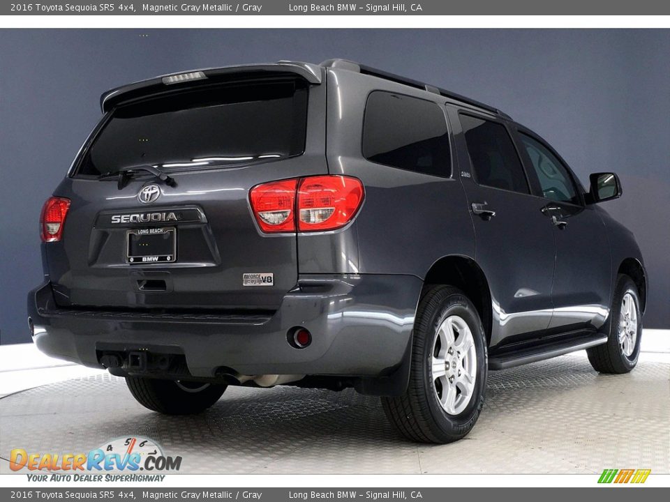 2016 Toyota Sequoia SR5 4x4 Magnetic Gray Metallic / Gray Photo #13