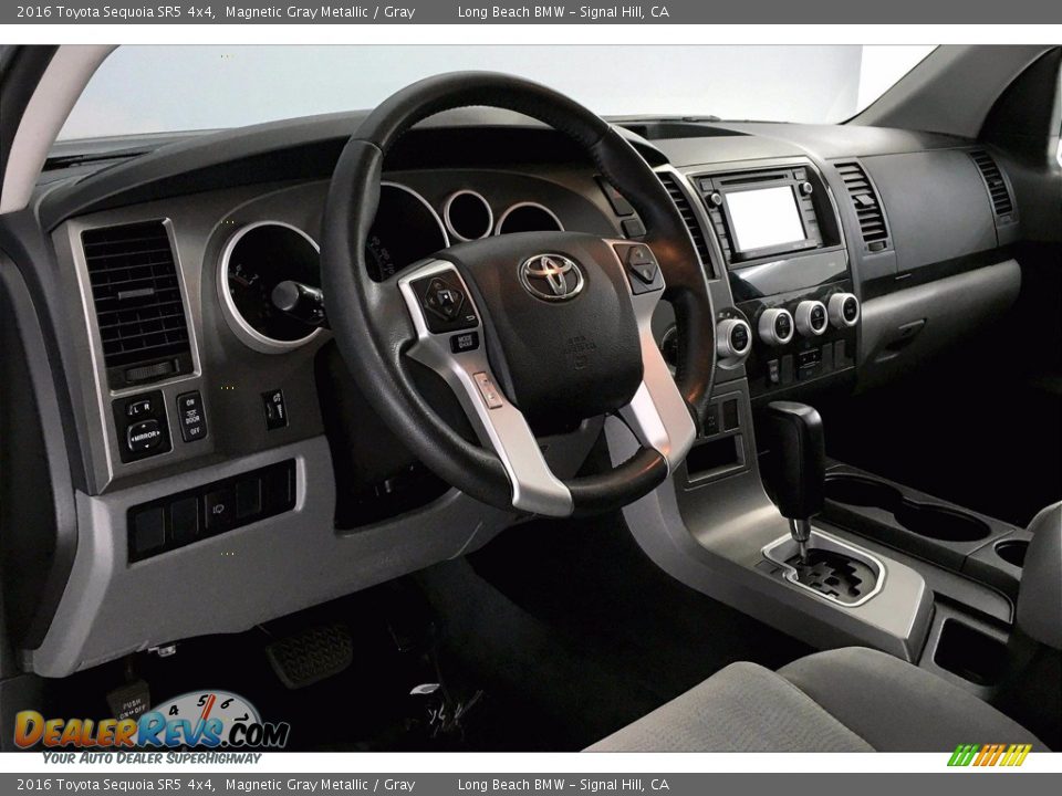 2016 Toyota Sequoia SR5 4x4 Magnetic Gray Metallic / Gray Photo #21