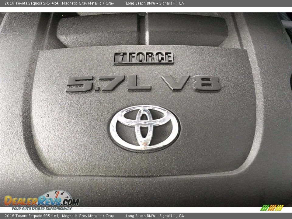 2016 Toyota Sequoia SR5 4x4 Logo Photo #35