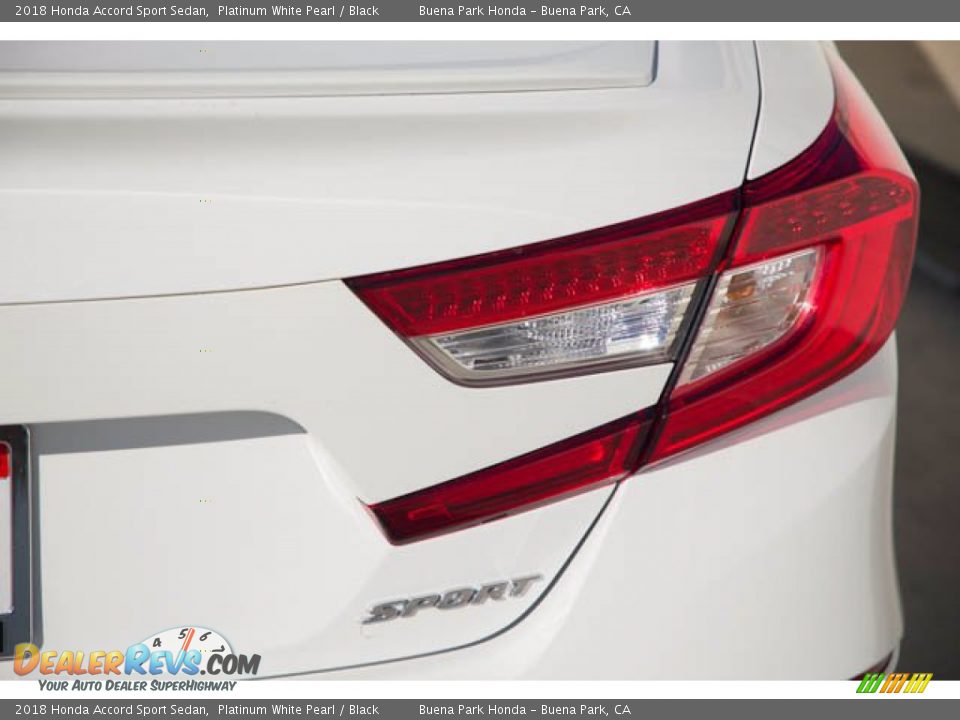 2018 Honda Accord Sport Sedan Platinum White Pearl / Black Photo #11