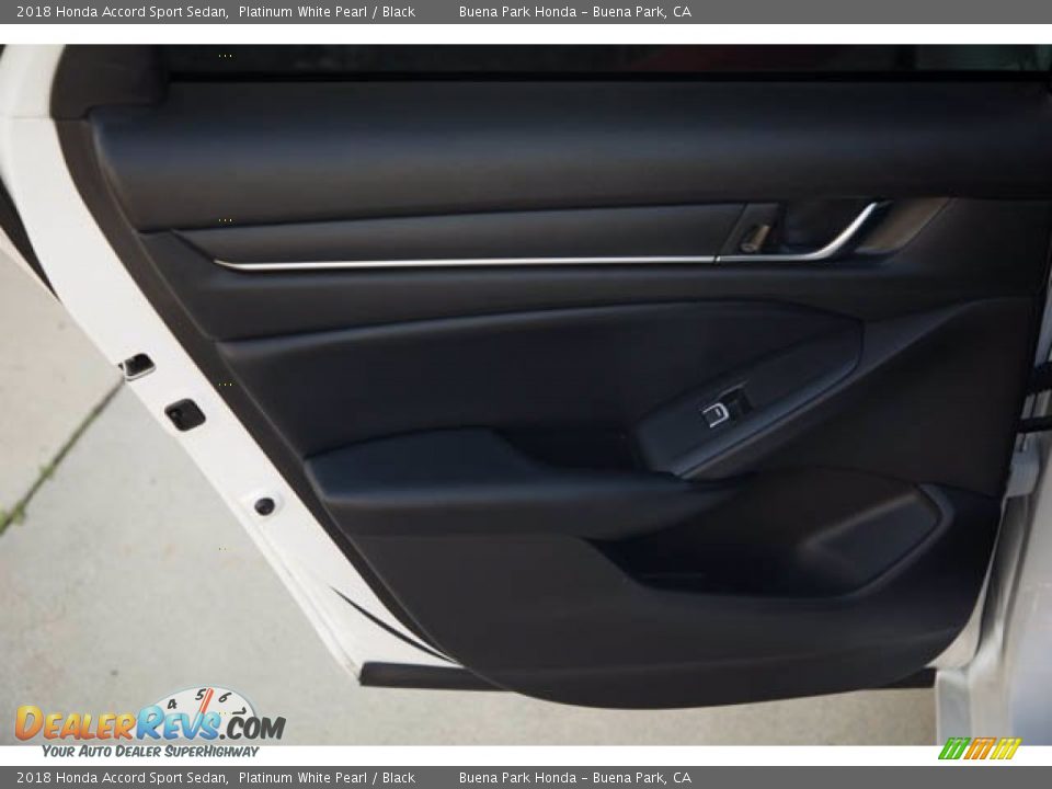 2018 Honda Accord Sport Sedan Platinum White Pearl / Black Photo #30