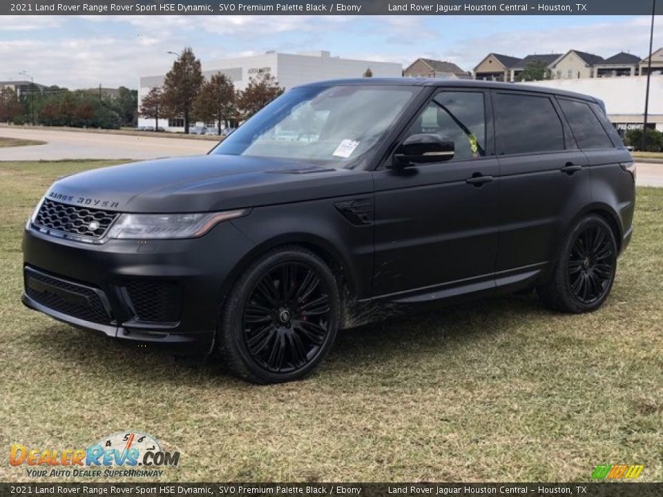 Front 3/4 View of 2021 Land Rover Range Rover Sport HSE Dynamic Photo #2