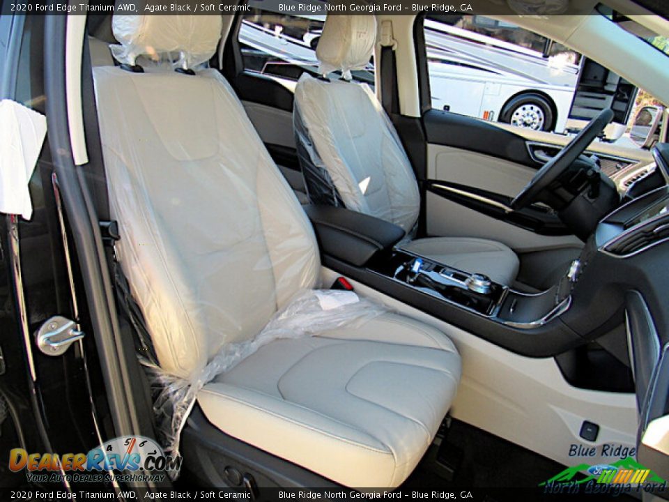 2020 Ford Edge Titanium AWD Agate Black / Soft Ceramic Photo #12