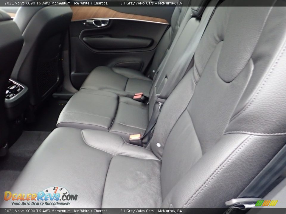 2021 Volvo XC90 T6 AWD Momentum Ice White / Charcoal Photo #8