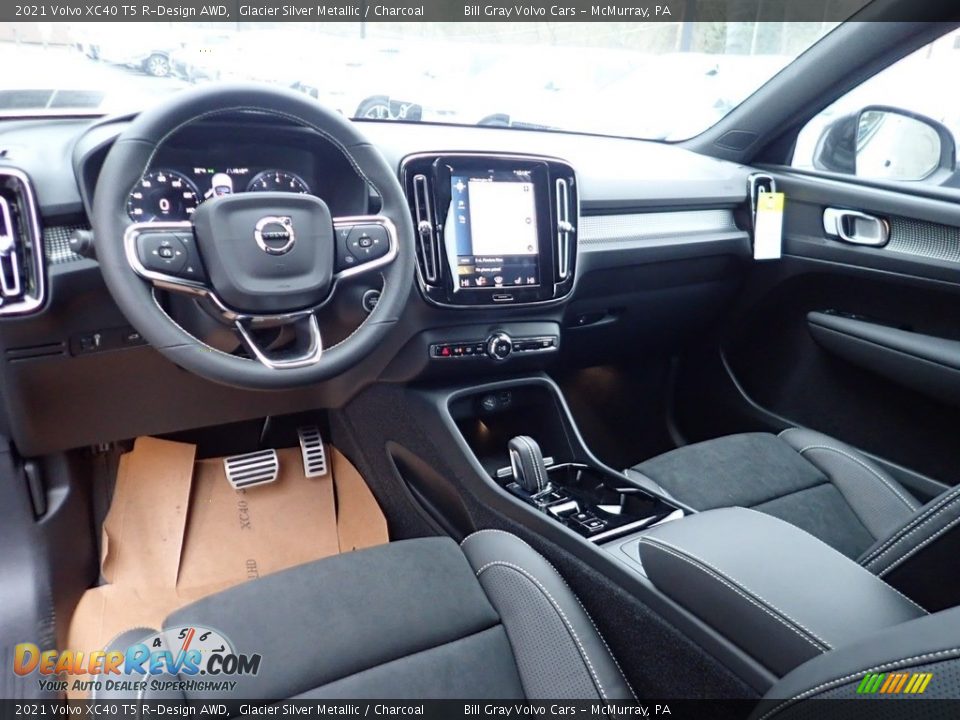 Charcoal Interior - 2021 Volvo XC40 T5 R-Design AWD Photo #9