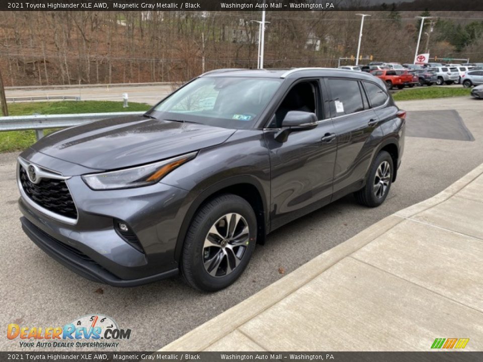 2021 Toyota Highlander XLE AWD Magnetic Gray Metallic / Black Photo #14