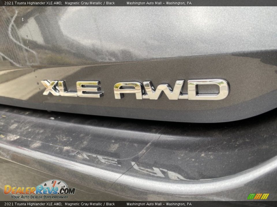 2021 Toyota Highlander XLE AWD Magnetic Gray Metallic / Black Photo #34