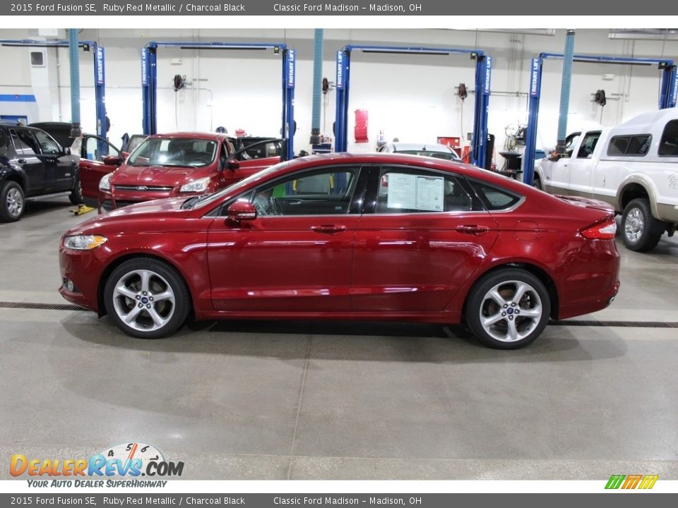2015 Ford Fusion SE Ruby Red Metallic / Charcoal Black Photo #8