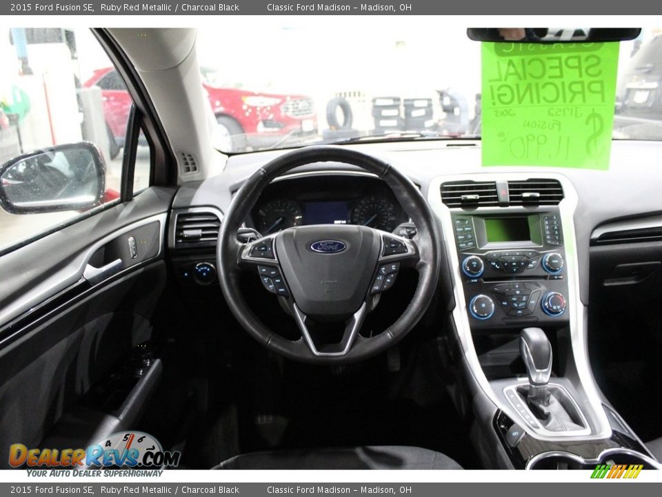 2015 Ford Fusion SE Ruby Red Metallic / Charcoal Black Photo #9