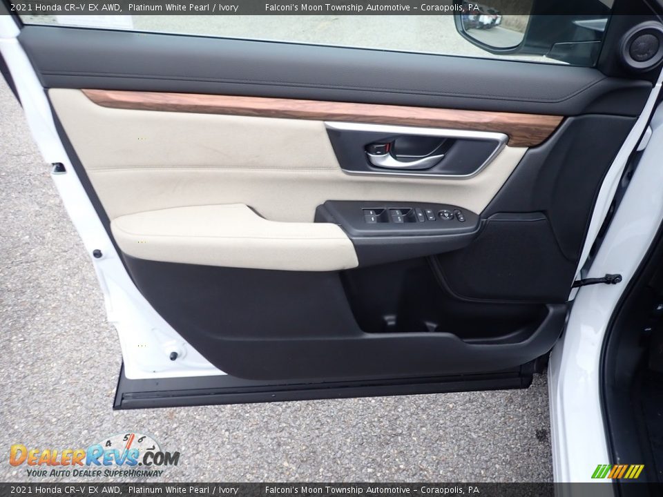 Door Panel of 2021 Honda CR-V EX AWD Photo #11