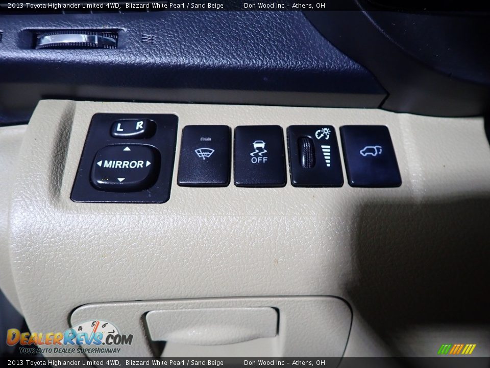 2013 Toyota Highlander Limited 4WD Blizzard White Pearl / Sand Beige Photo #30